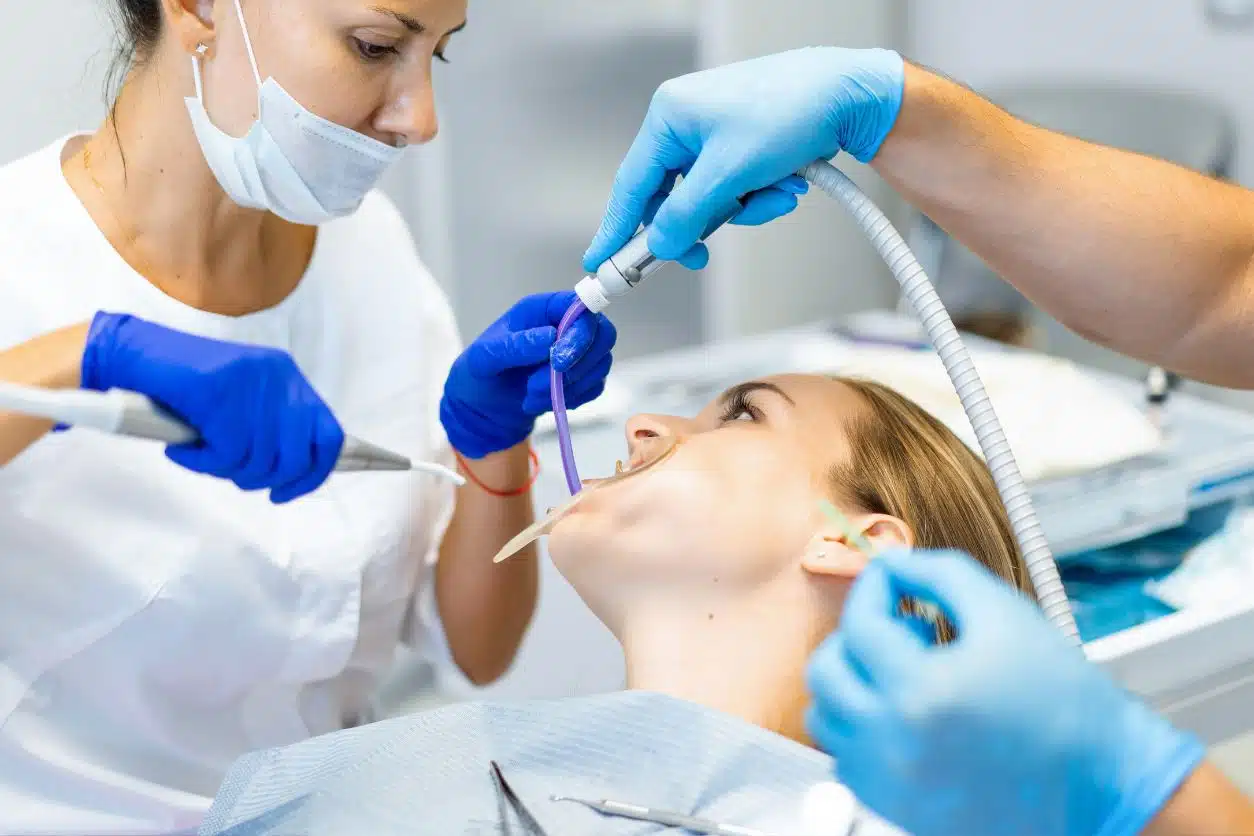 asignaturas de auxiliar de odontologia