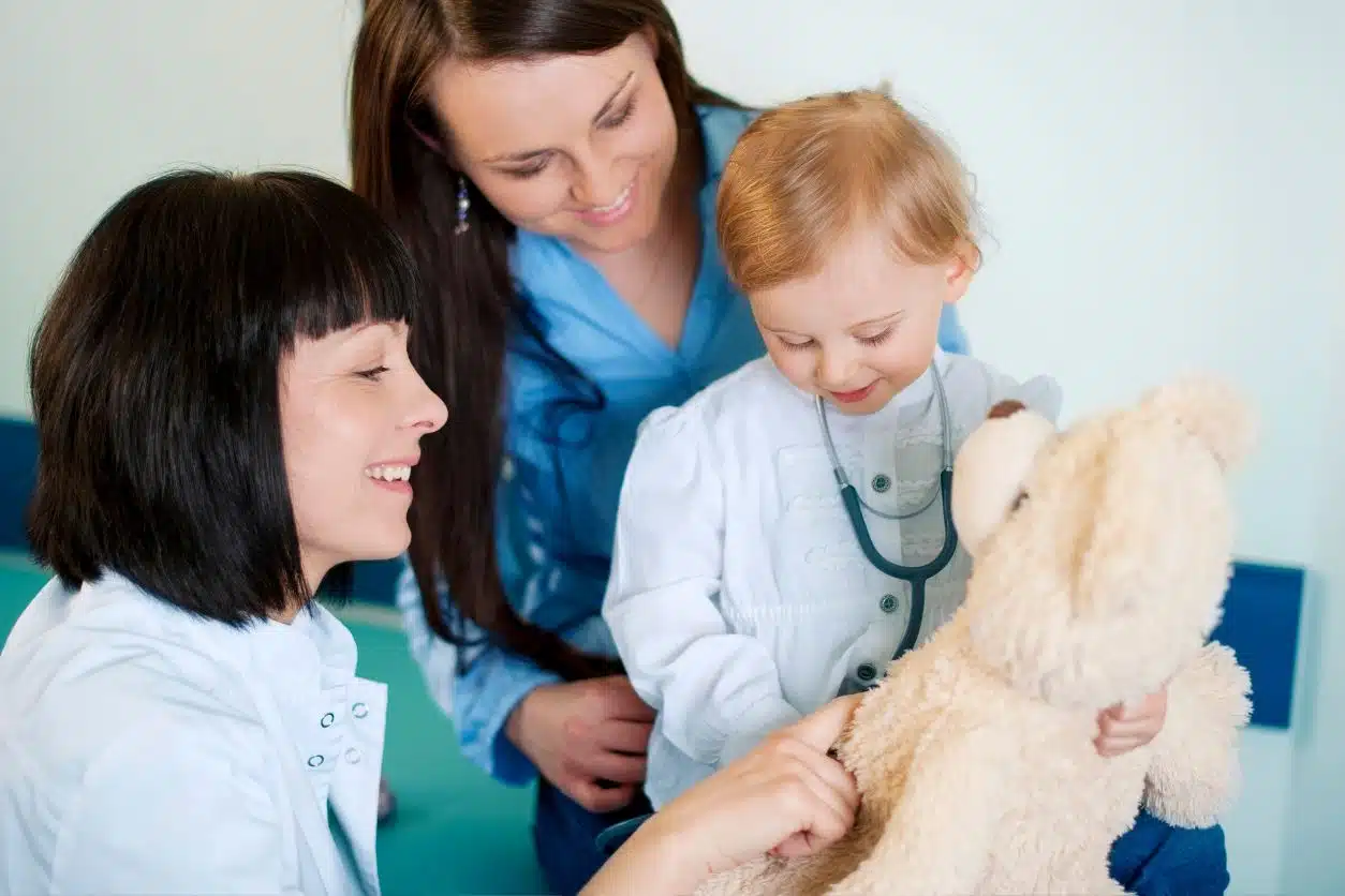 auxiliar de pediatria salidas